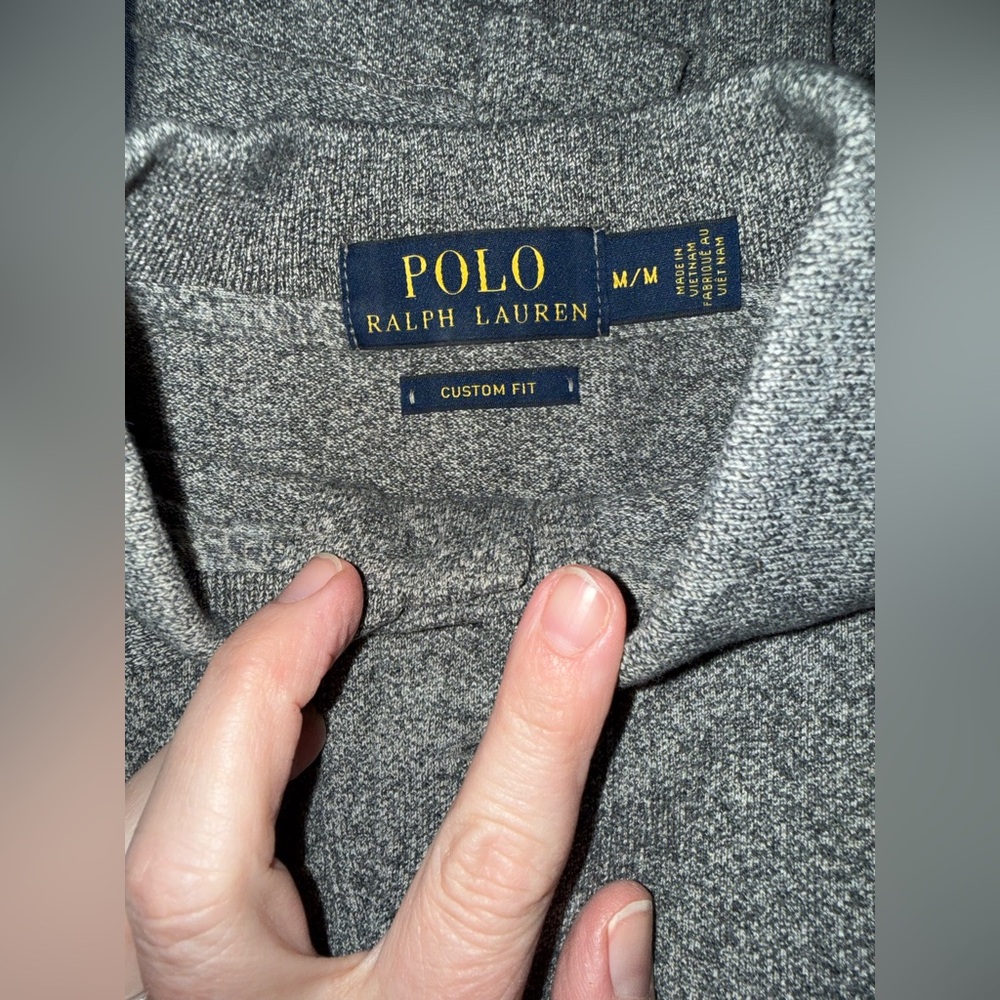 Custom fit polo - Picture 3 of 3